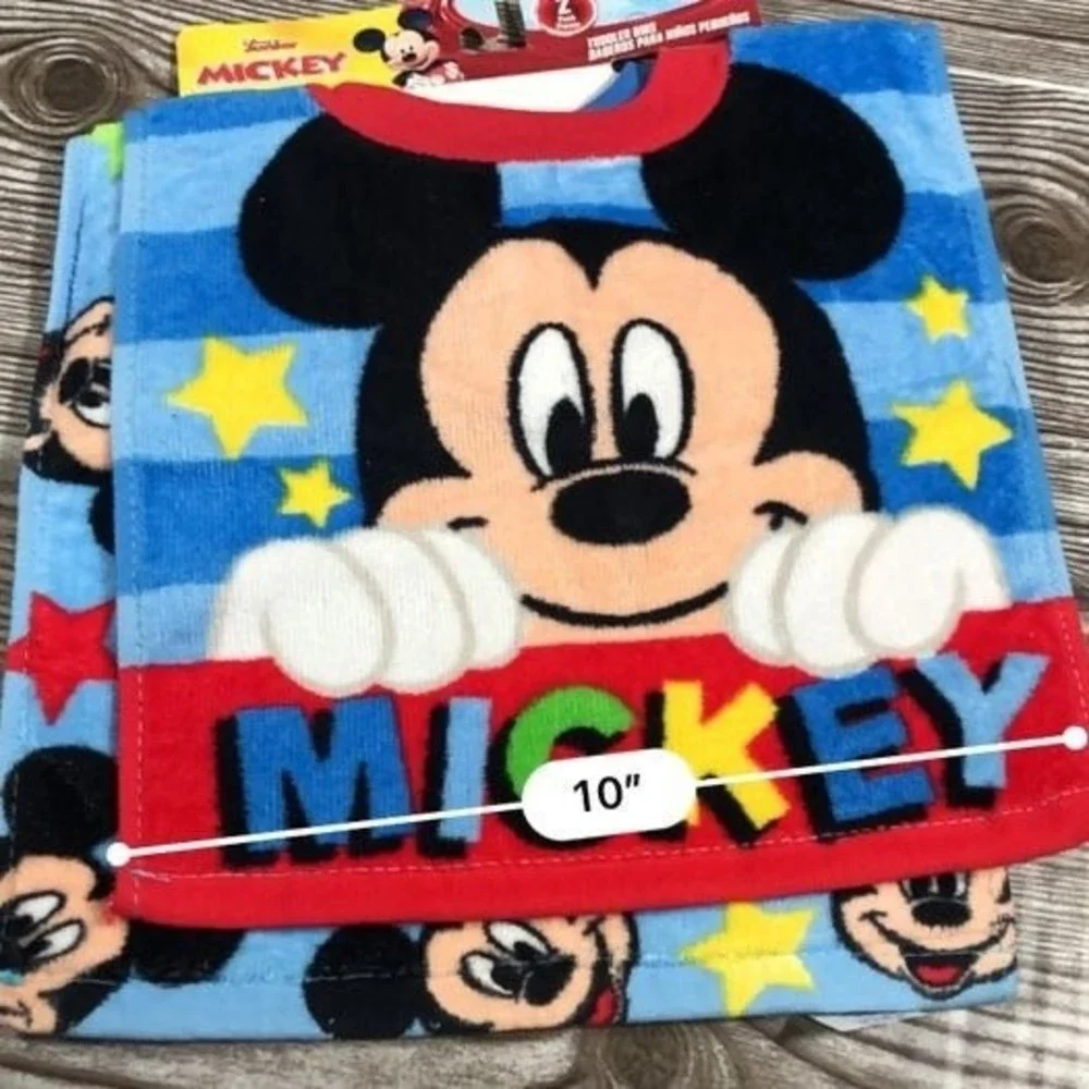 Disney Mickey Mouse bib bundle of (4).   B3